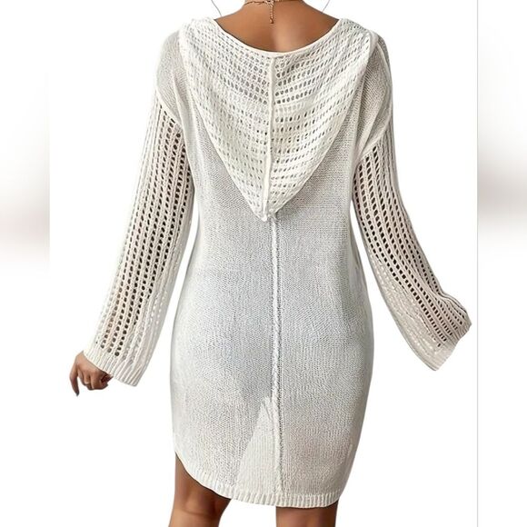 Elegant White Hooded Swim Cover-Up - Picture 2 of 4